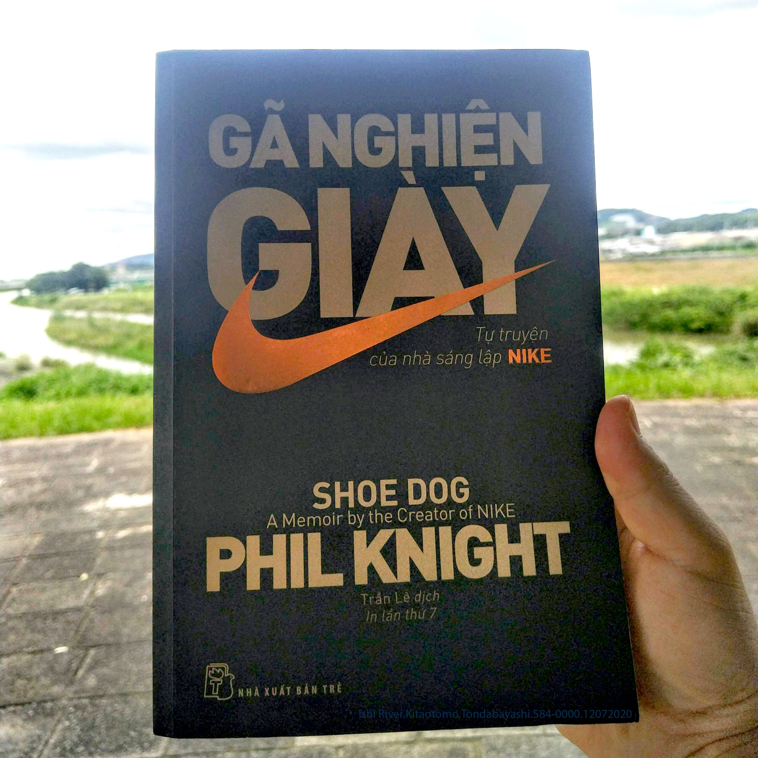 Gã Nghiện Giày - Tự Truyện Của Nhà Sáng Lập NIKE